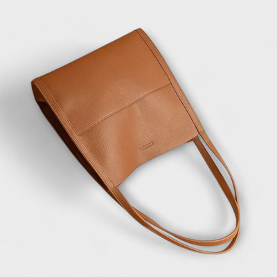 Olivia - Handgefertigte Lederhandtasche