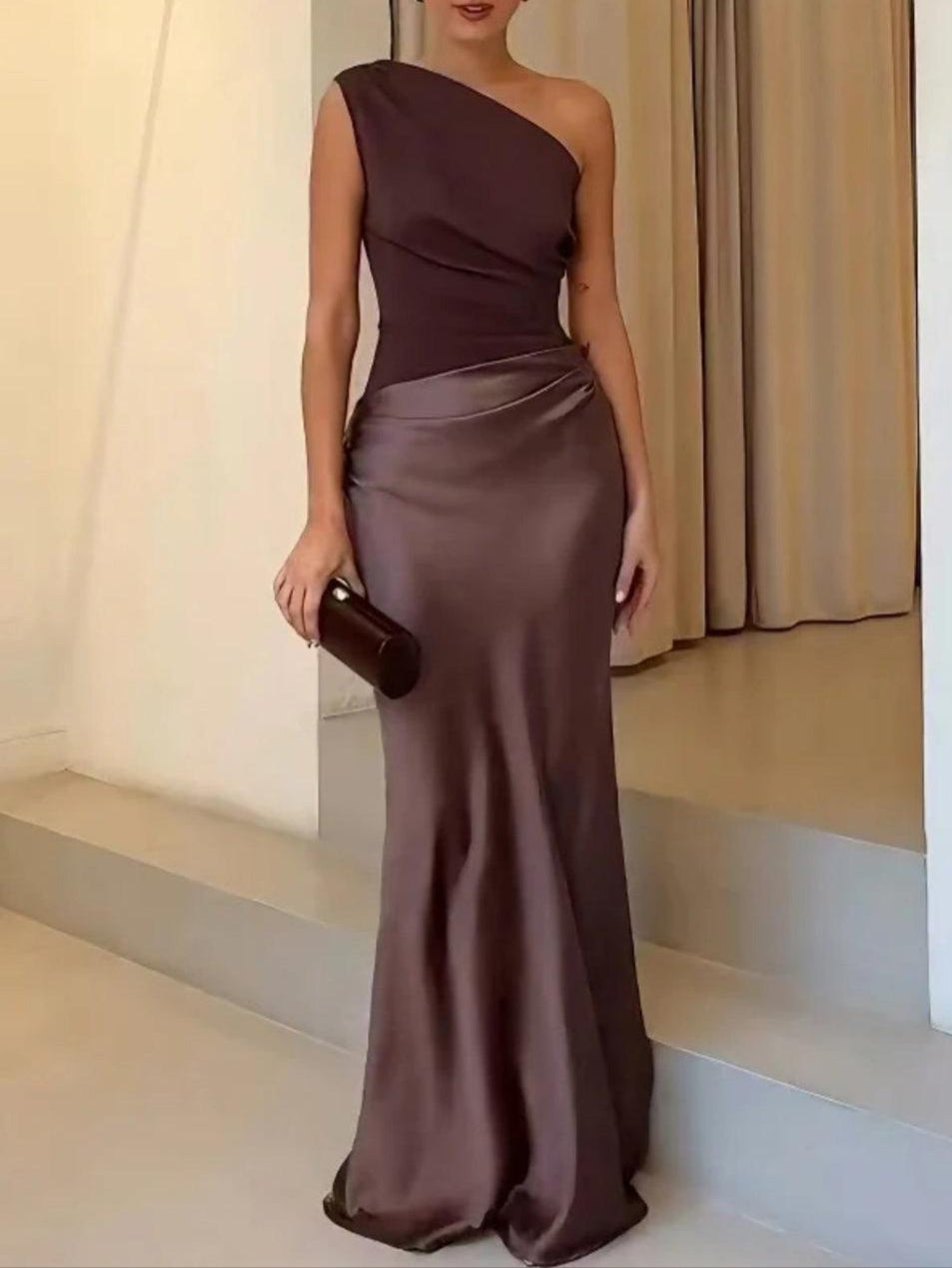 Einseitiges Neckholder Falten Maxi Kleid für Partys