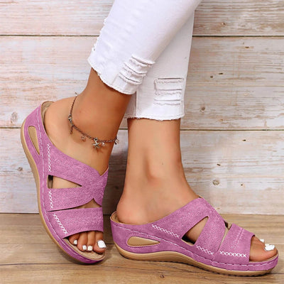 Adalynn - Sandalen mit Kristallenverschluss