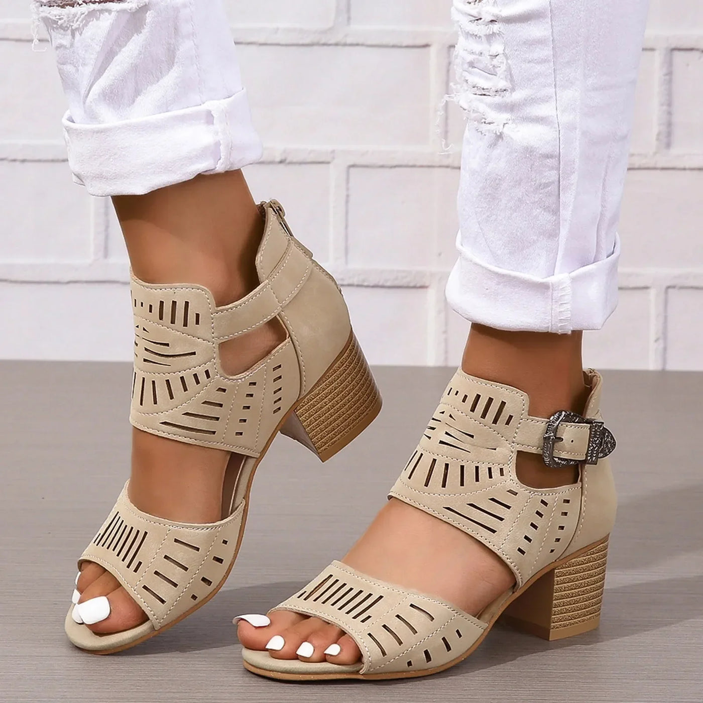 Sienna - Absatzsandalen mit Fersenriemen