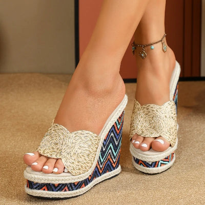 Alexa - Gewebte Wedge Sandalen