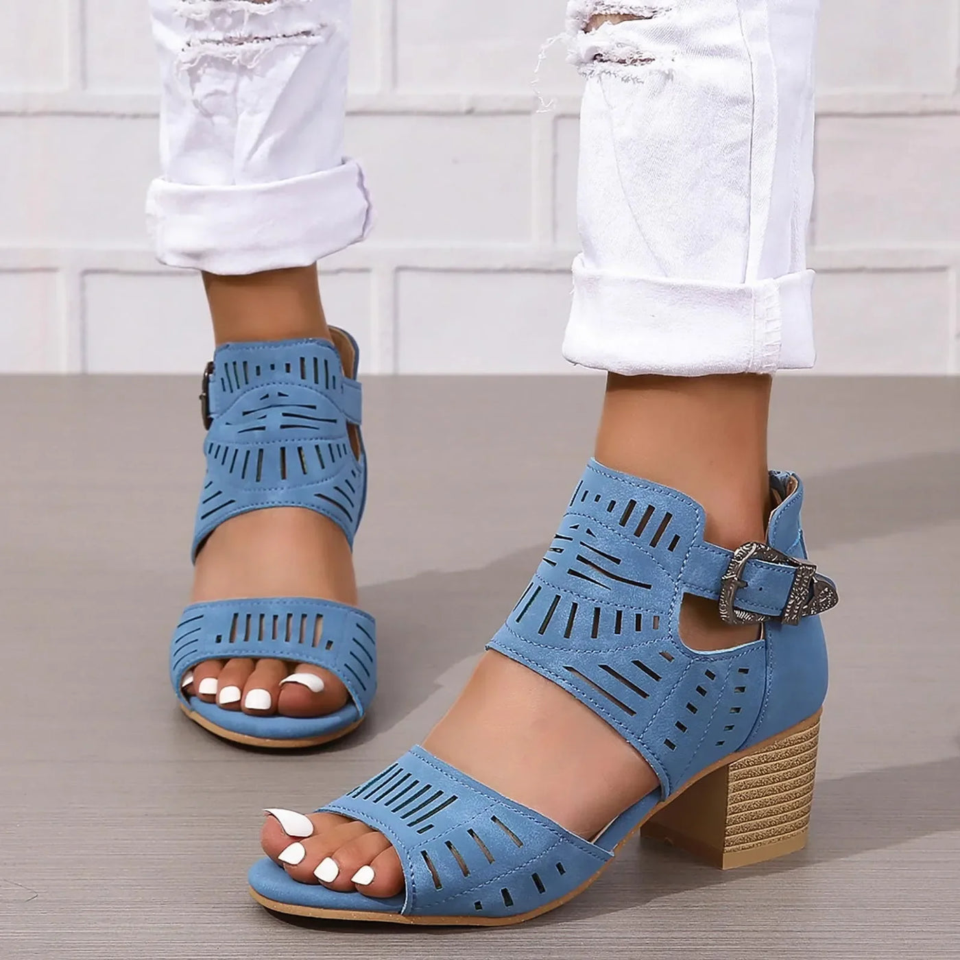 Sienna - Absatzsandalen mit Fersenriemen