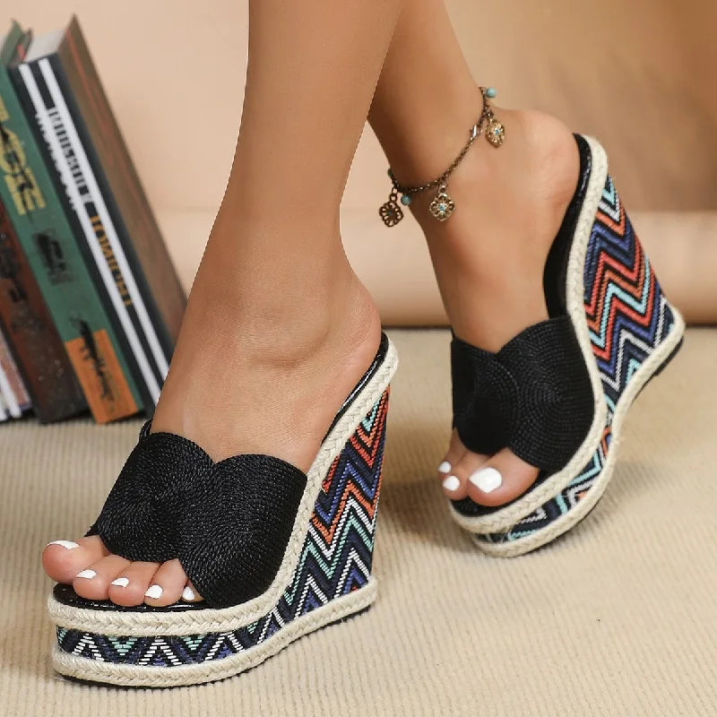 Alexa - Gewebte Wedge Sandalen